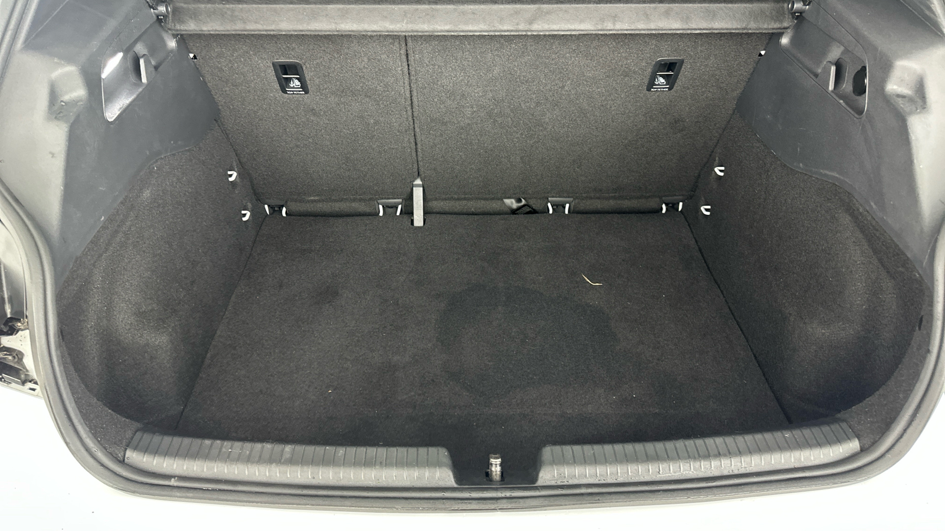 4027739 150kW Life Pro Performance 58kWh 5dr Auto