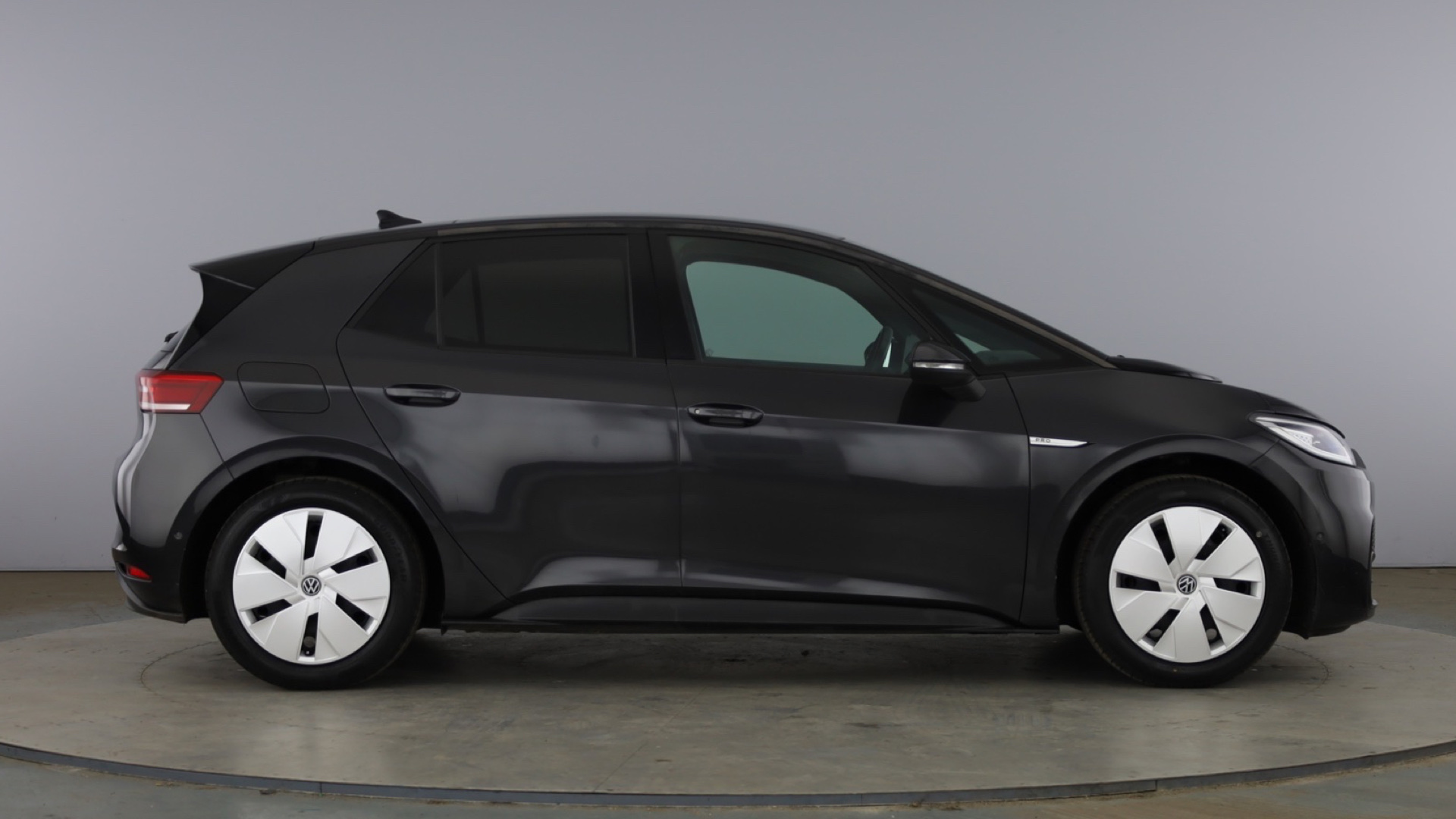 4020927 150kW Family Pro Performance 58kWh 5dr Auto