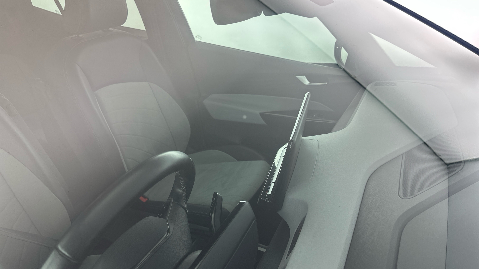 4020927 150kW Family Pro Performance 58kWh 5dr Auto