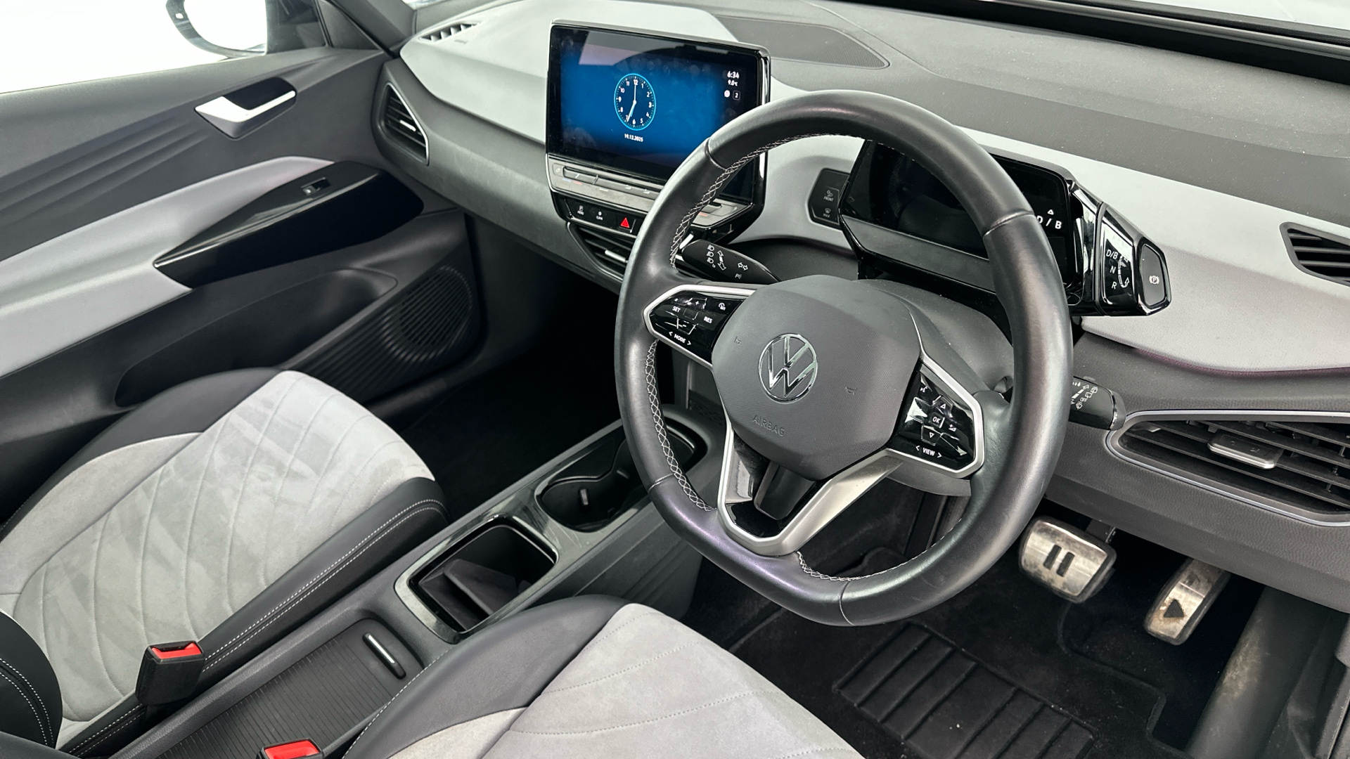 4020927 150kW Family Pro Performance 58kWh 5dr Auto