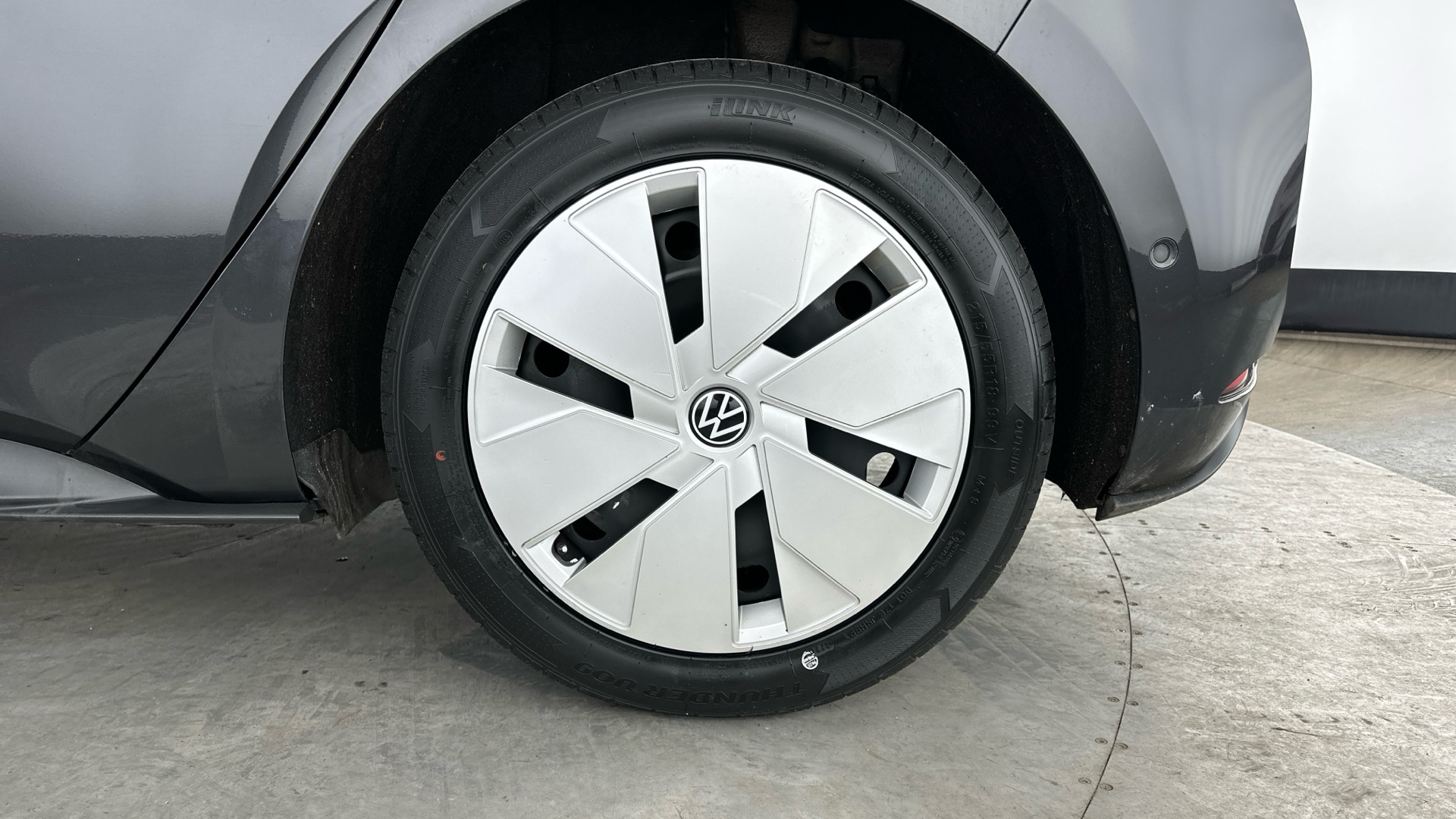 4020927 150kW Family Pro Performance 58kWh 5dr Auto