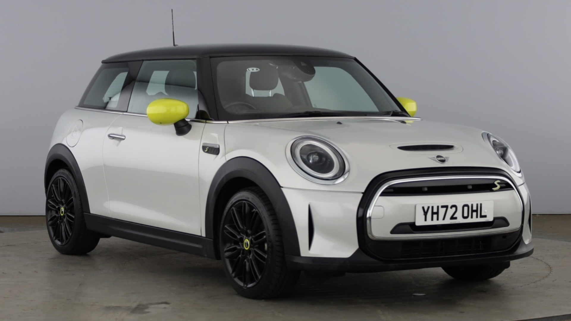 4020792 135kW Cooper S Level 2 33kWh 3dr Auto