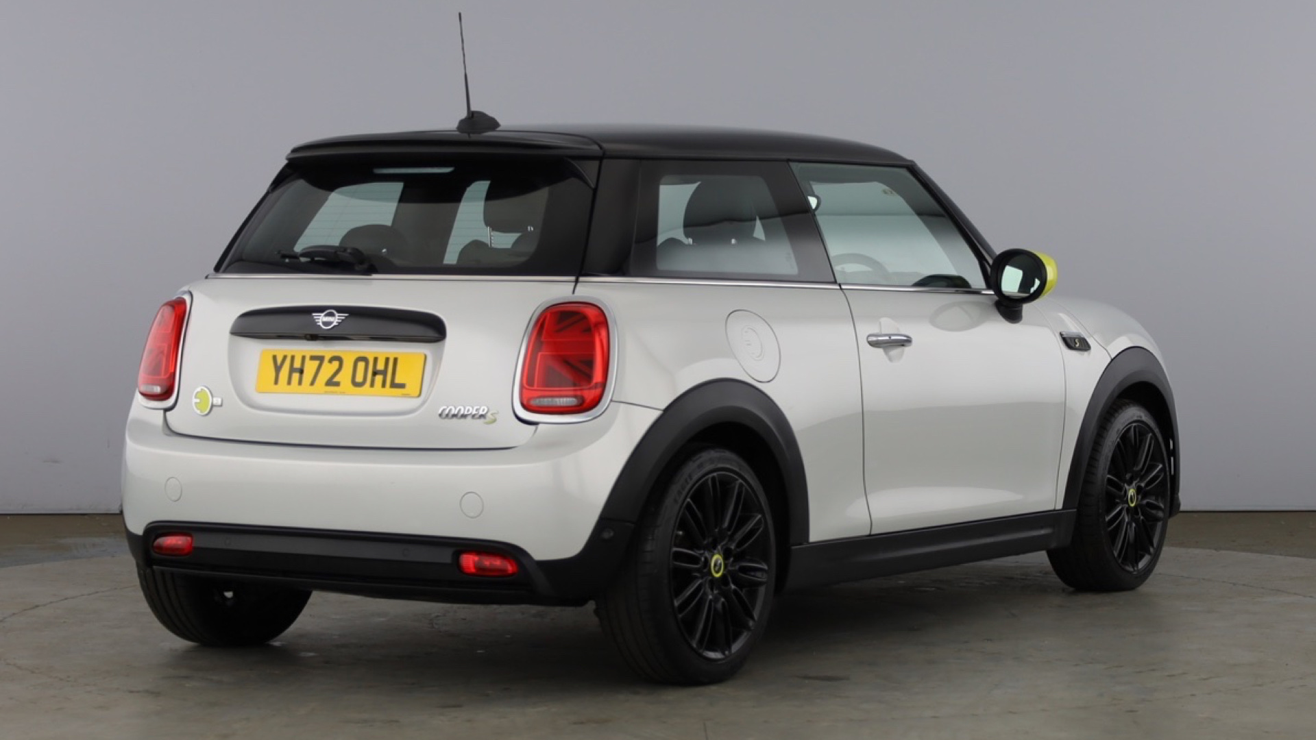 4020792 135kW Cooper S Level 2 33kWh 3dr Auto