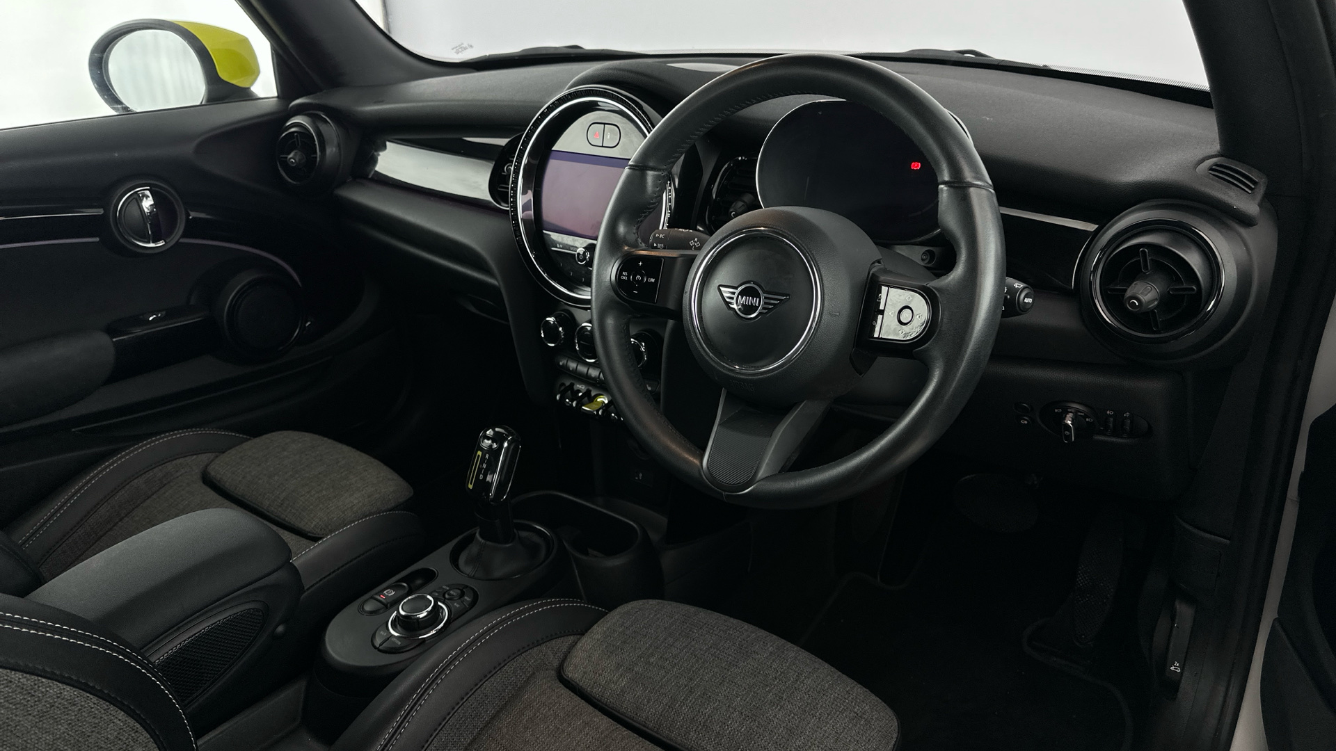 4020792 135kW Cooper S Level 2 33kWh 3dr Auto