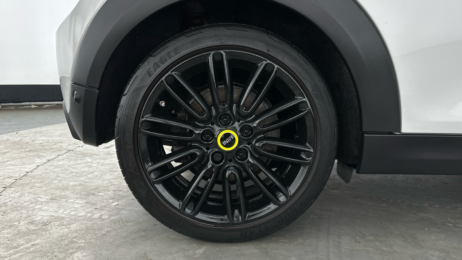 4020792 135kW Cooper S Level 2 33kWh 3dr Auto