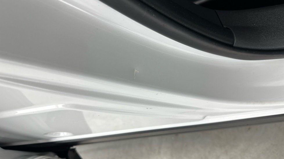 SUBARU SOLTERRA chip&dent