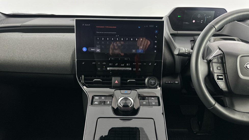 SUBARU SOLTERRA Image 11