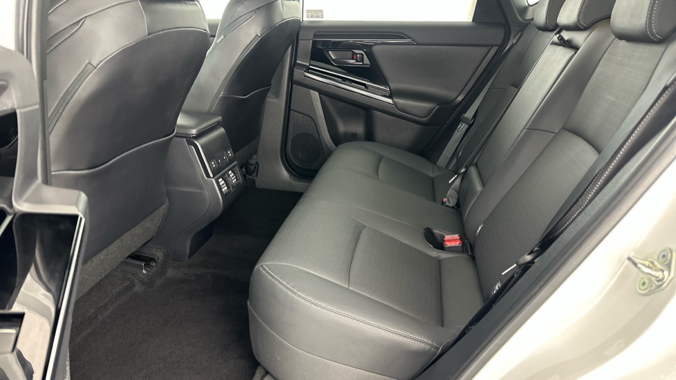 SUBARU SOLTERRA Image 13