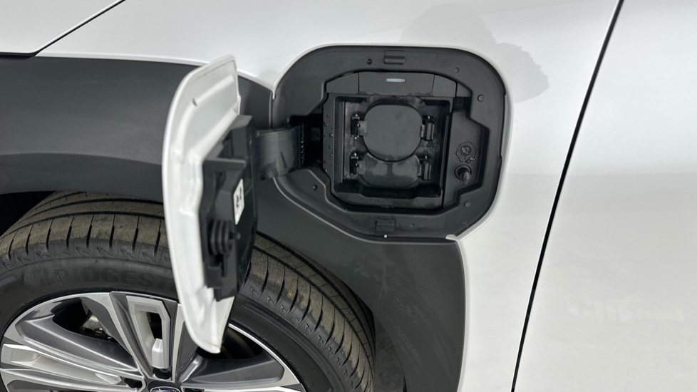 SUBARU SOLTERRA Image 20