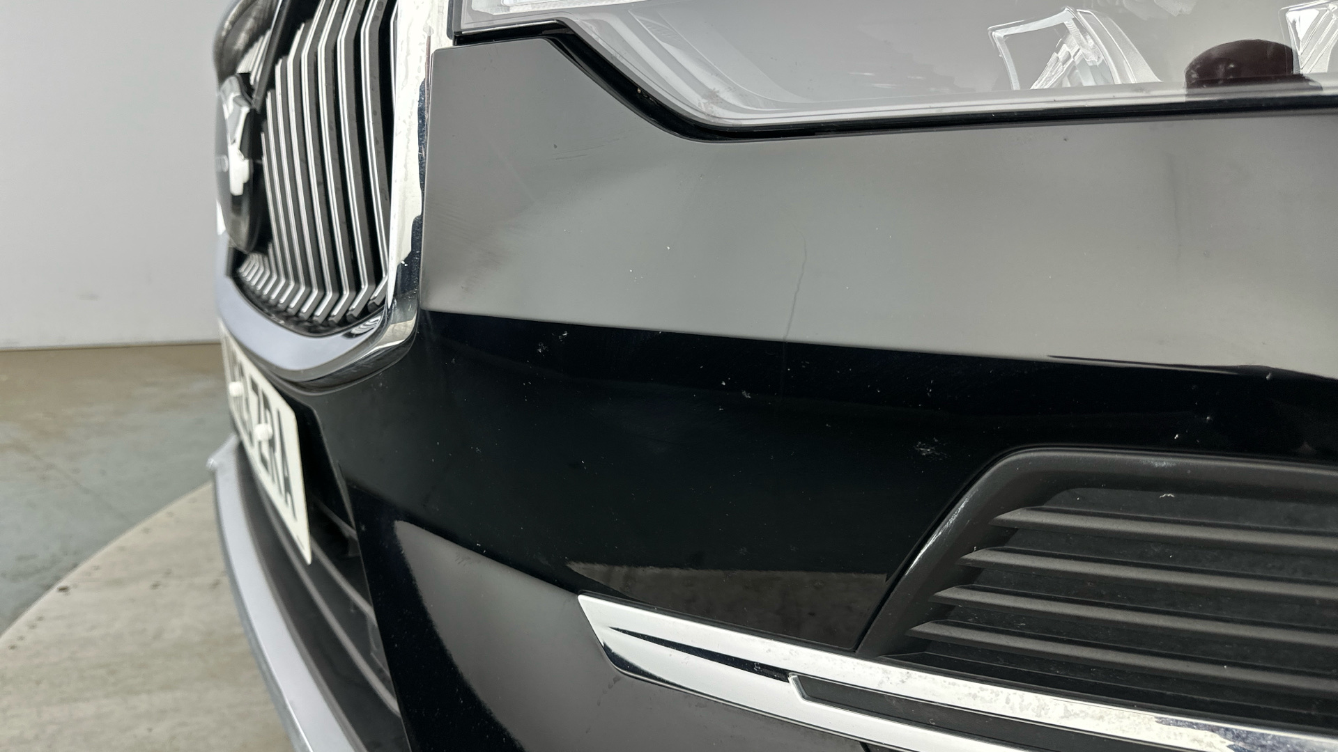 4027548 2.0 T6 [350] RC PHEV Core Bright 5dr AWD Gtron