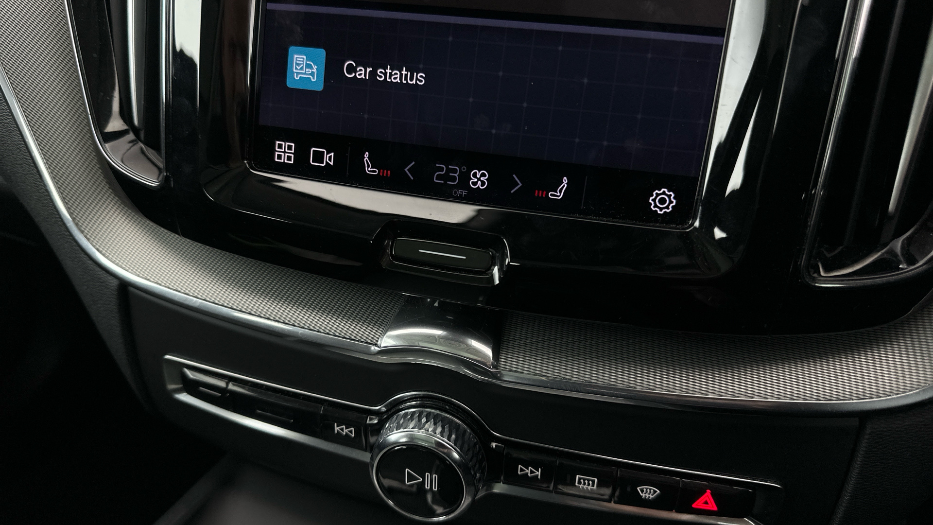 4027548 2.0 T6 [350] RC PHEV Core Bright 5dr AWD Gtron