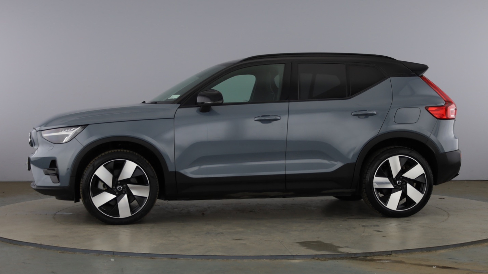 300kW Recharge Twin Ultimate 78kWh 5dr AWD Auto [2023]