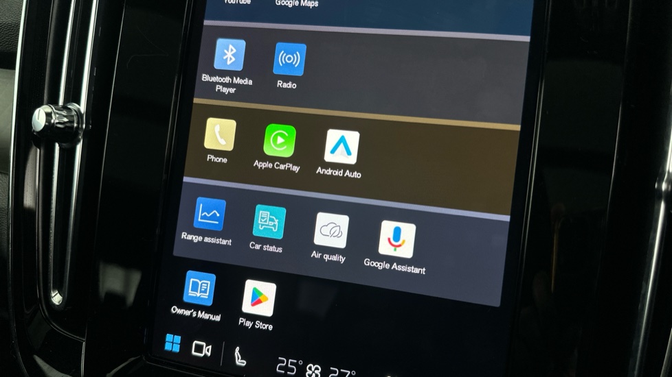 Volvo XC40 Apple CarPlay/Android Auto