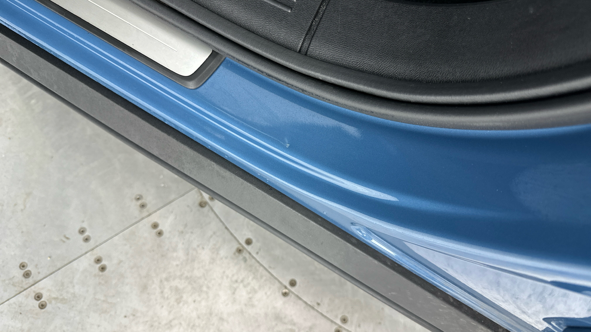 4046780 175kW Recharge Plus 69kWh 5dr Auto