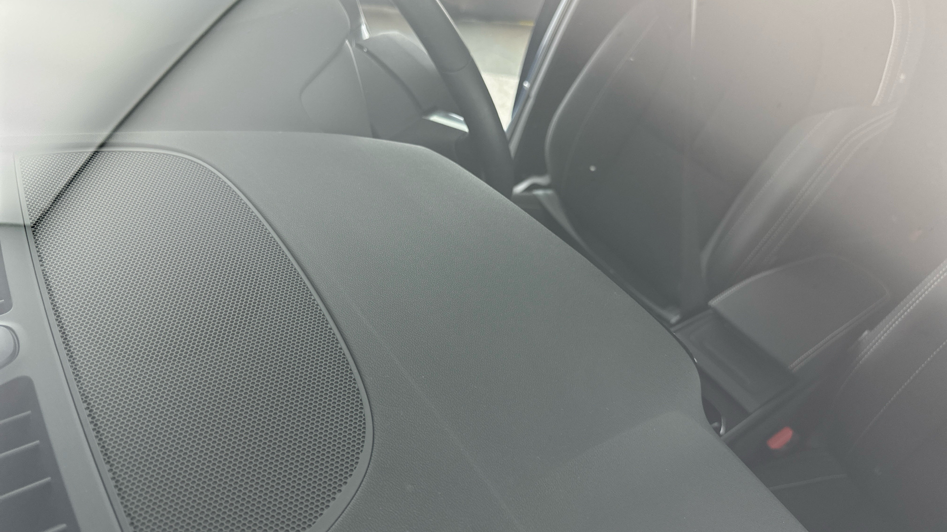 4046780 175kW Recharge Plus 69kWh 5dr Auto