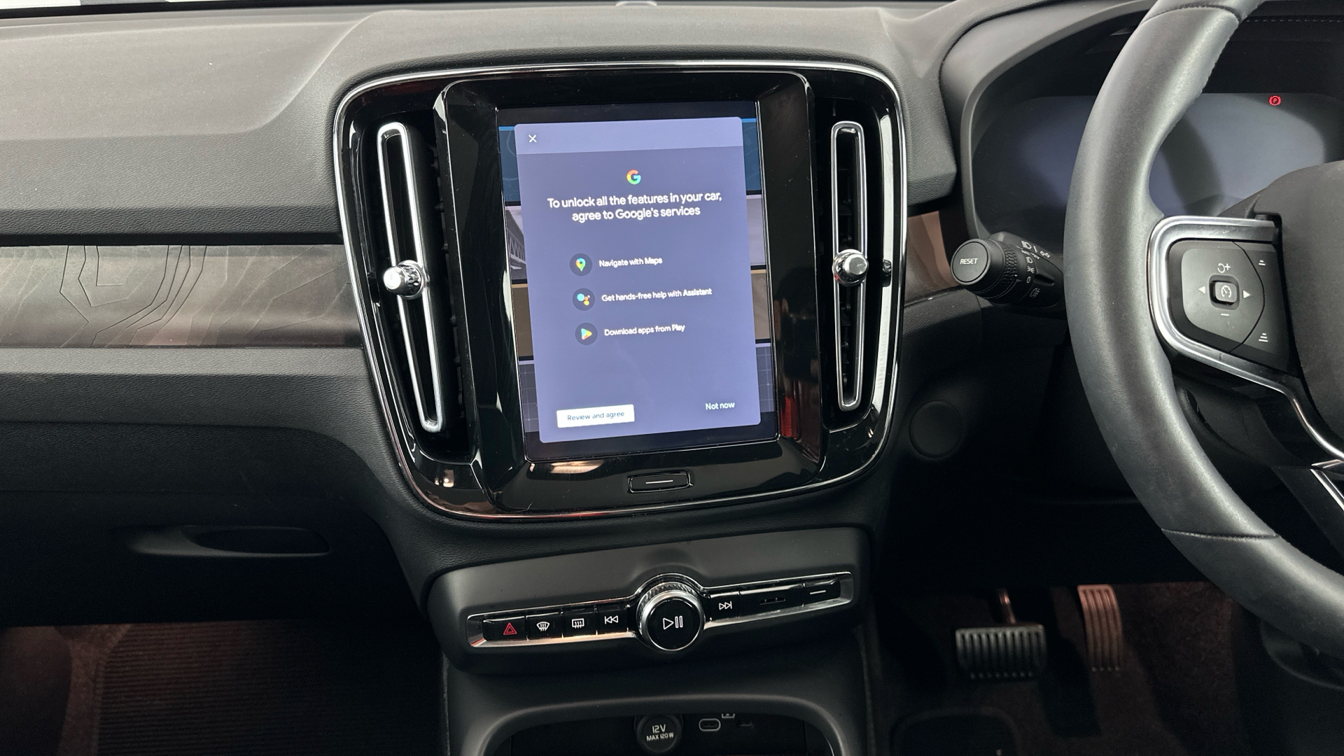 4046780 175kW Recharge Plus 69kWh 5dr Auto