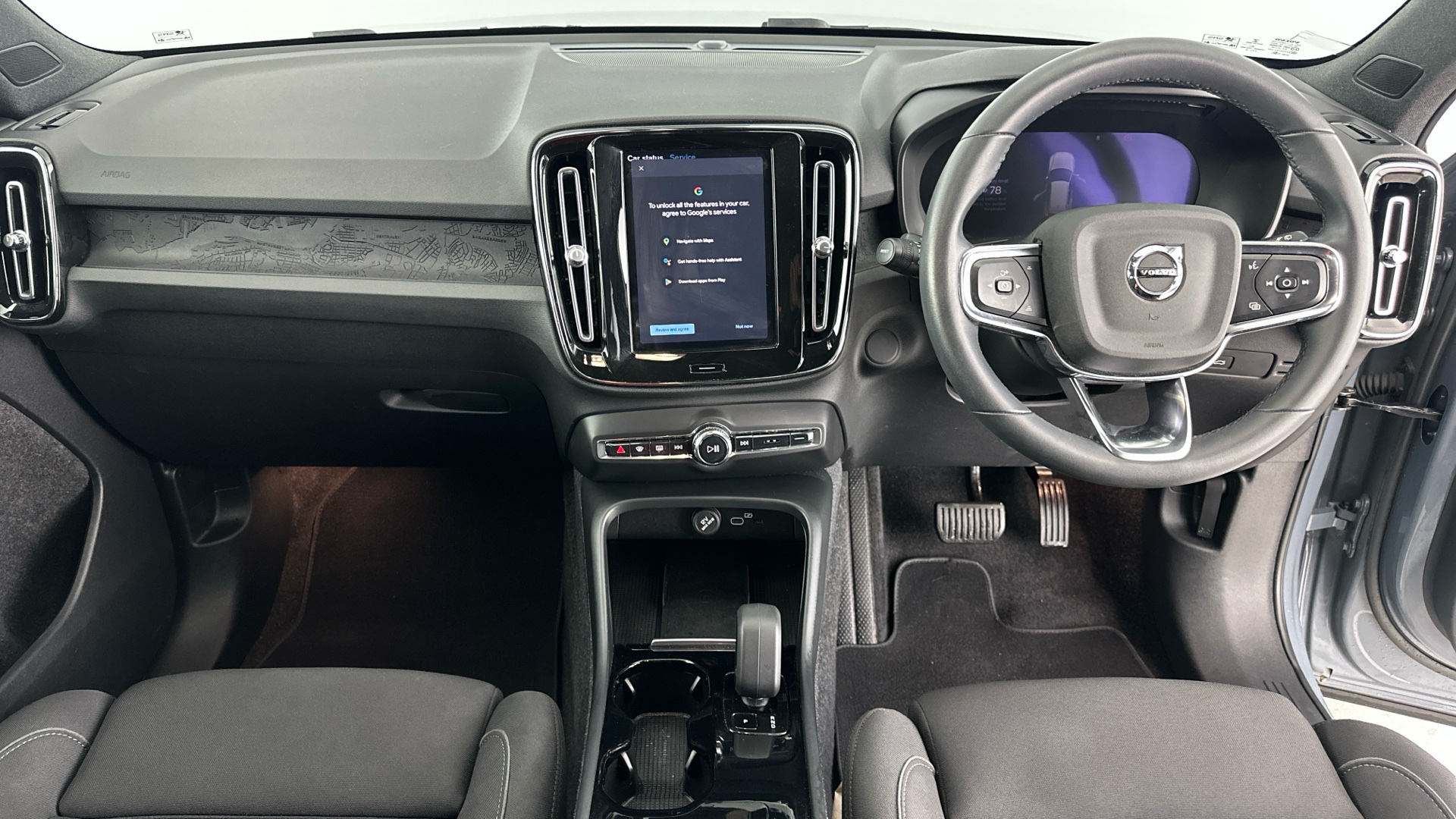 4020768 170kW Recharge Plus 69kWh 5dr Auto