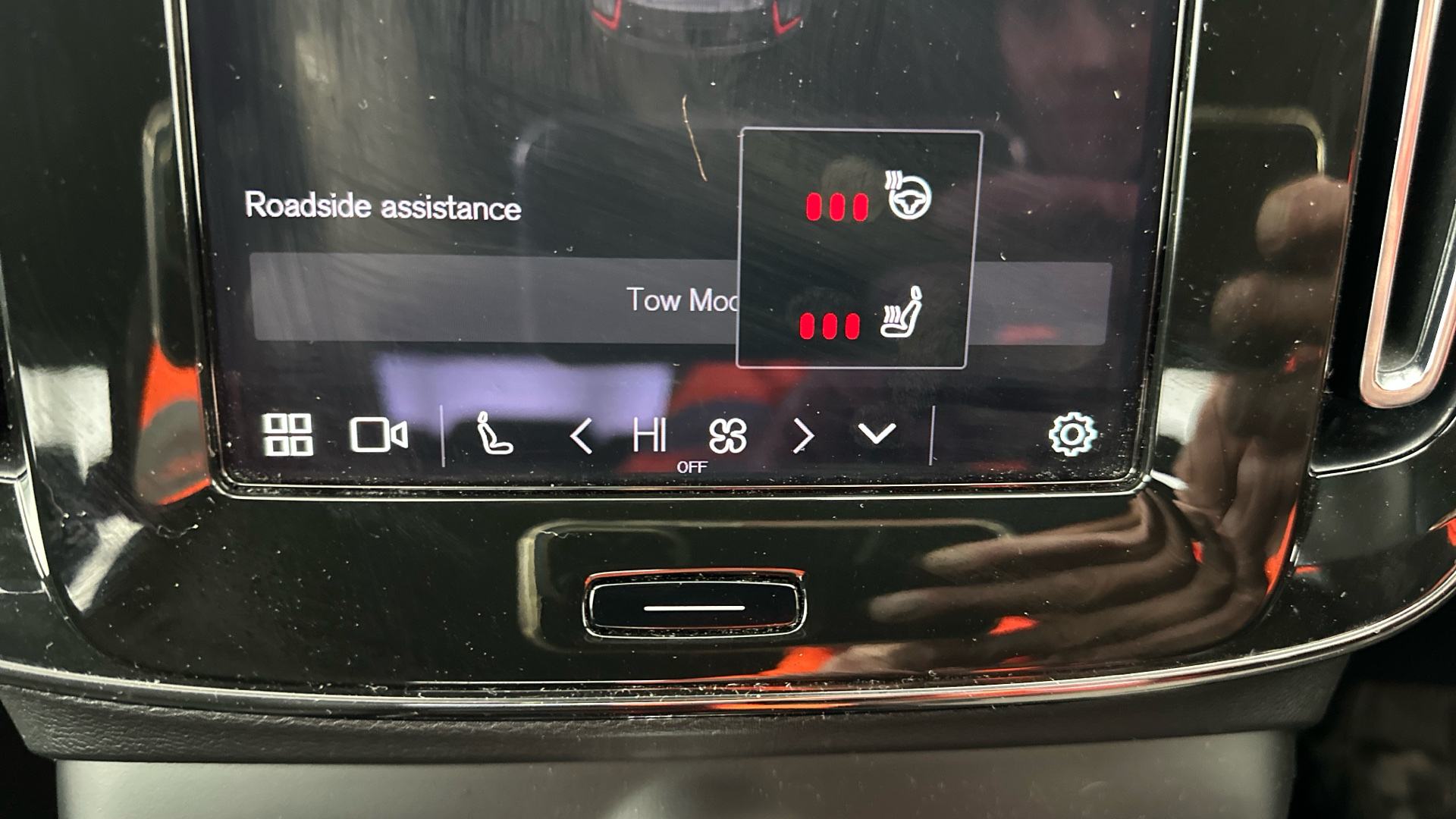 4020768 170kW Recharge Plus 69kWh 5dr Auto