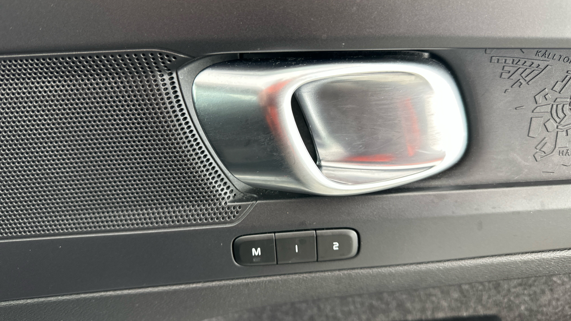 4020768 170kW Recharge Plus 69kWh 5dr Auto