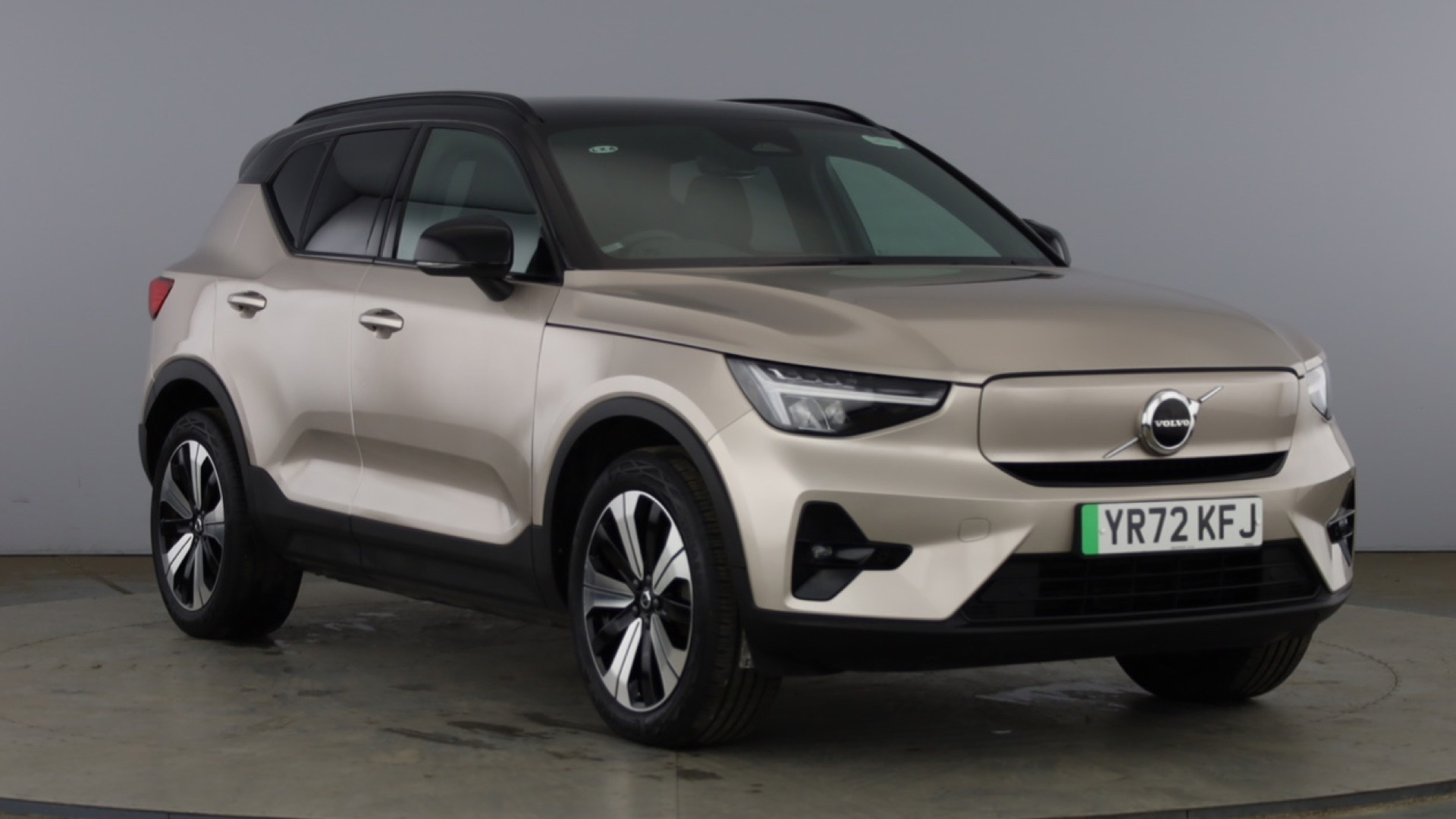 4020931 170kW Recharge Plus 69kWh 5dr Auto