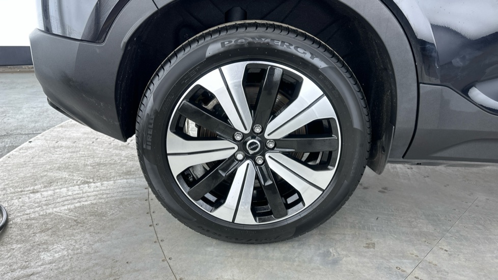 VOLVO XC40 Image 18