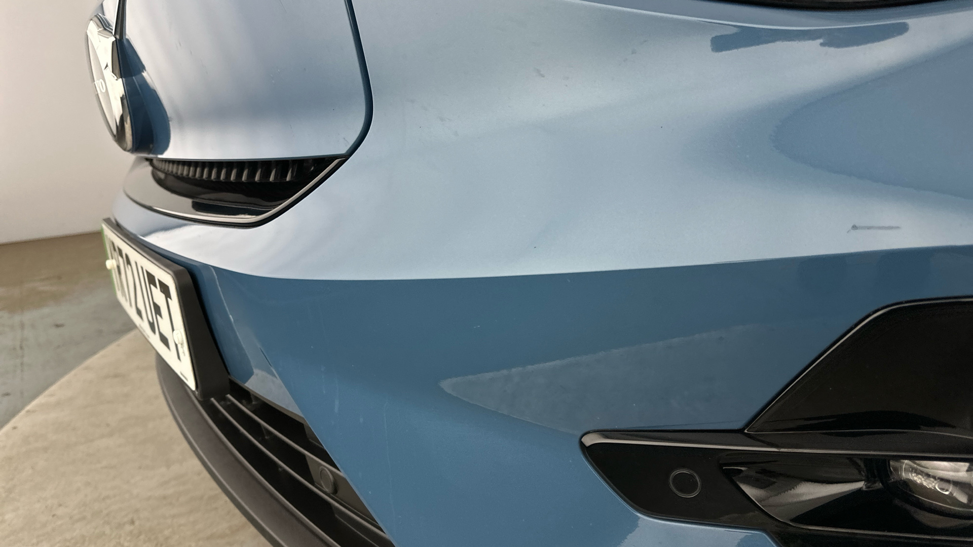 4027640 170kW Recharge Plus 69kWh 5dr Auto