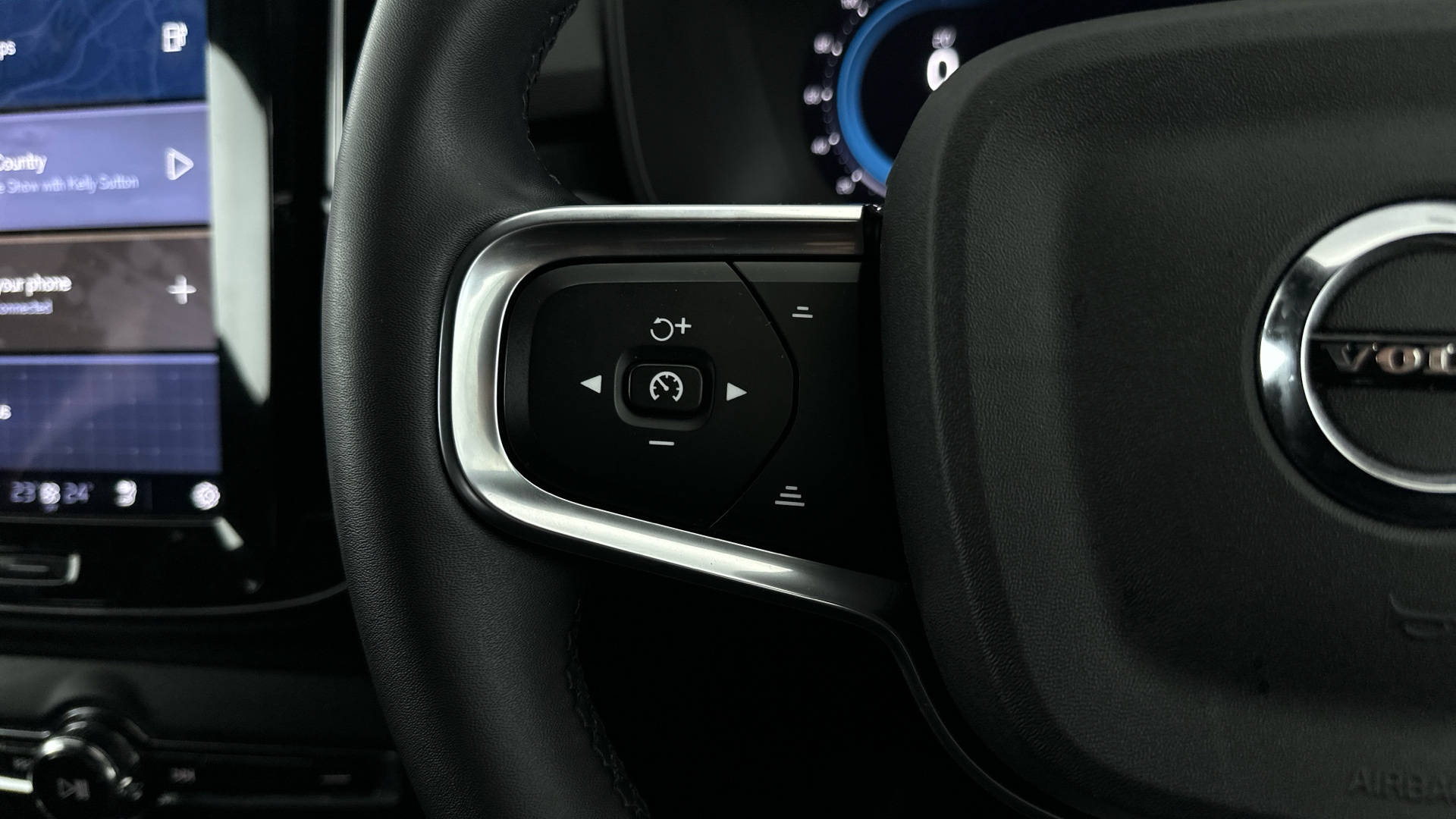 4027640 170kW Recharge Plus 69kWh 5dr Auto