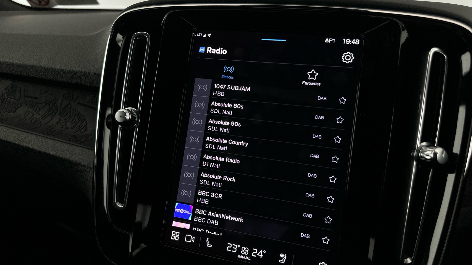 4027640 170kW Recharge Plus 69kWh 5dr Auto