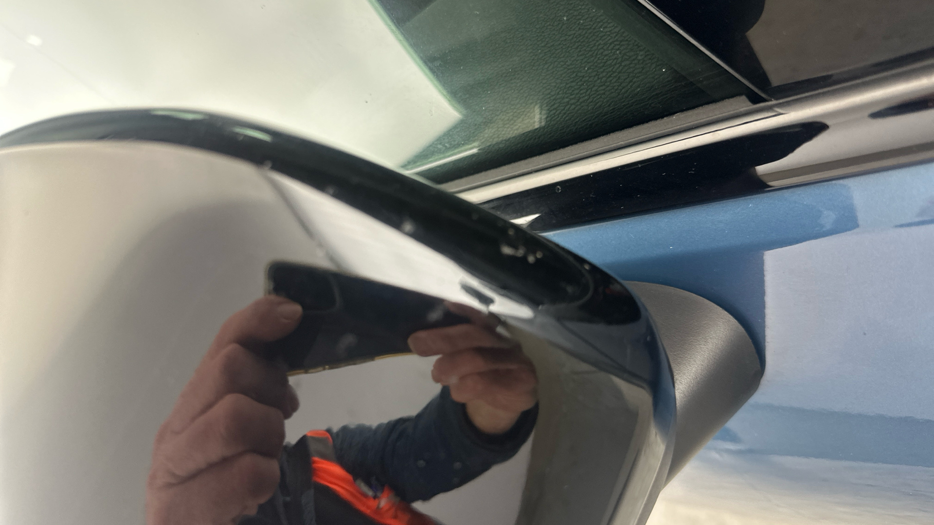 4020688 170kW Recharge Plus 69kWh 5dr Auto