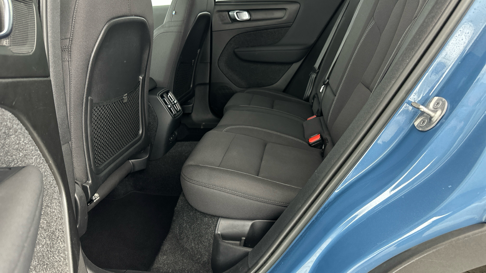 4020688 170kW Recharge Plus 69kWh 5dr Auto