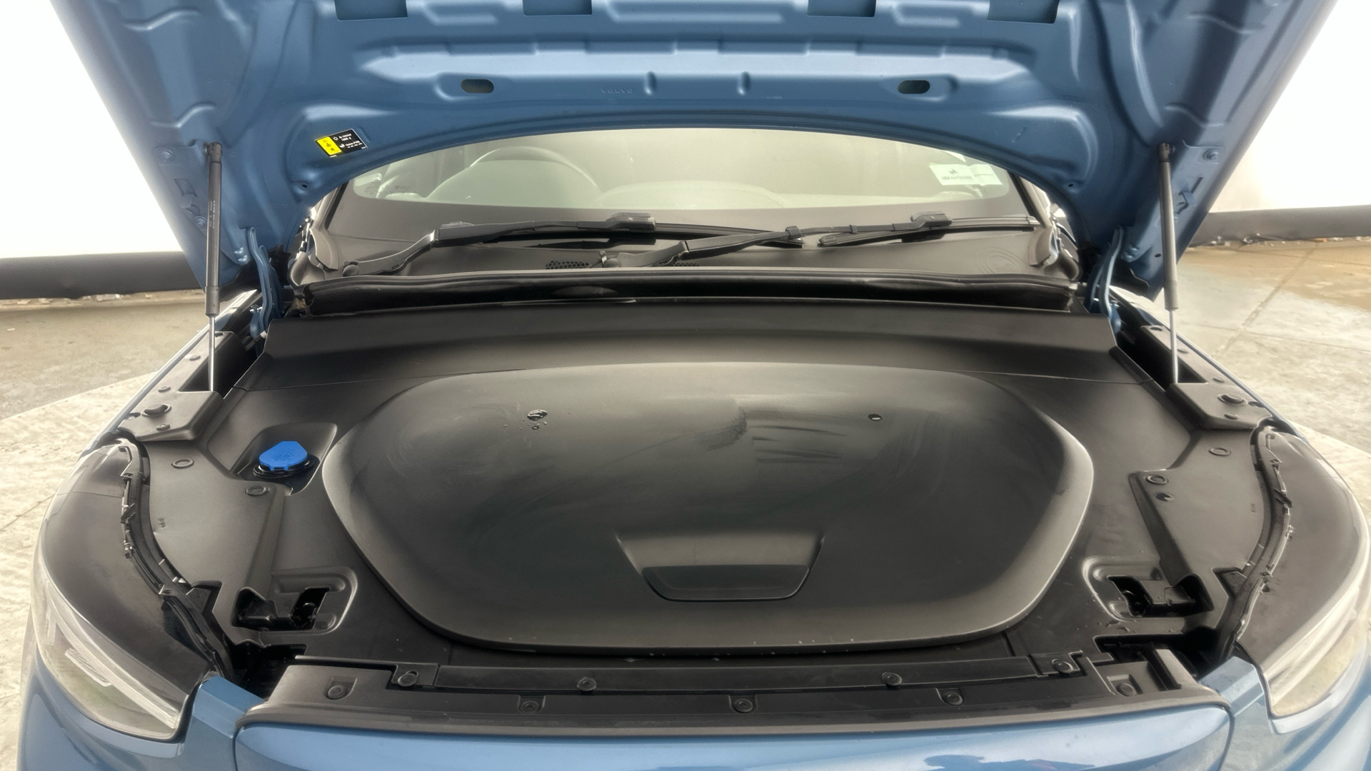 4020688 170kW Recharge Plus 69kWh 5dr Auto