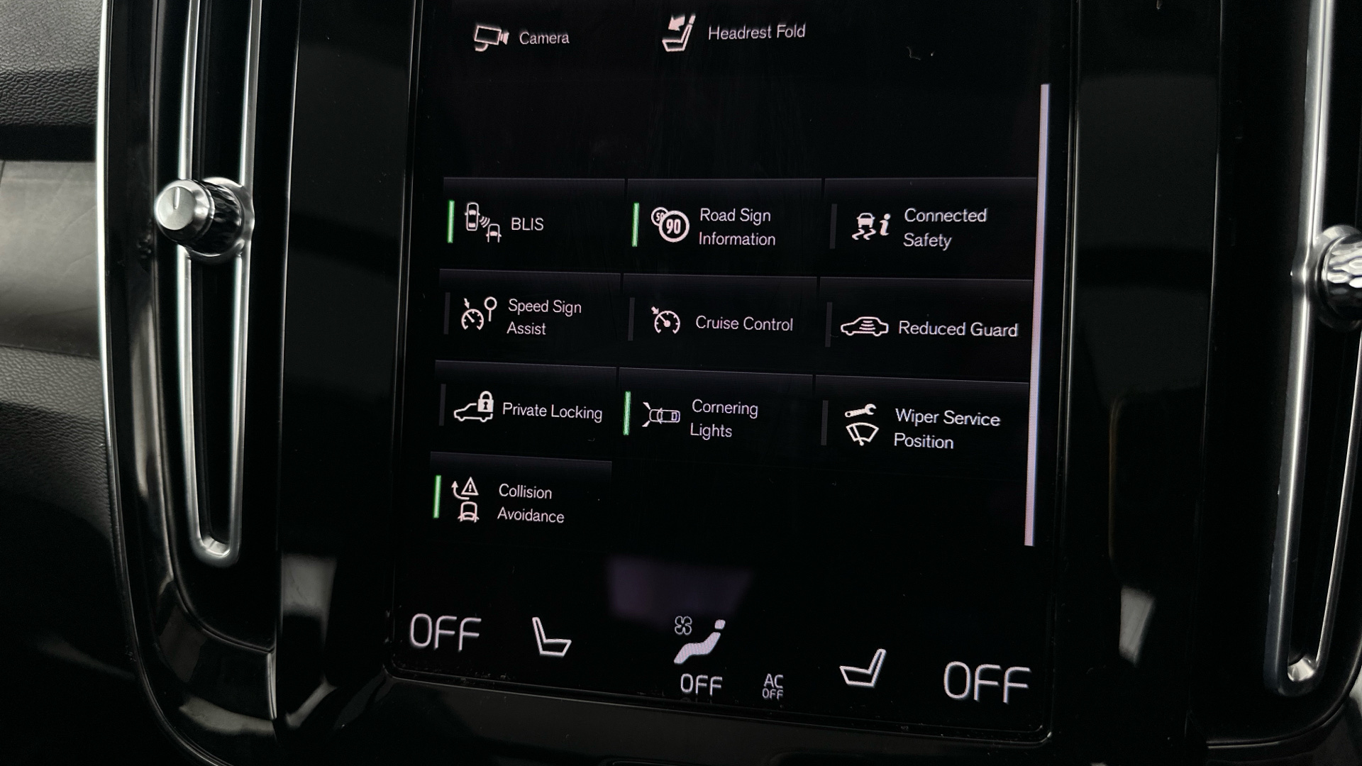 4020815 1.5 T5 Recharge PHEV Ultimate Dark 5dr Auto