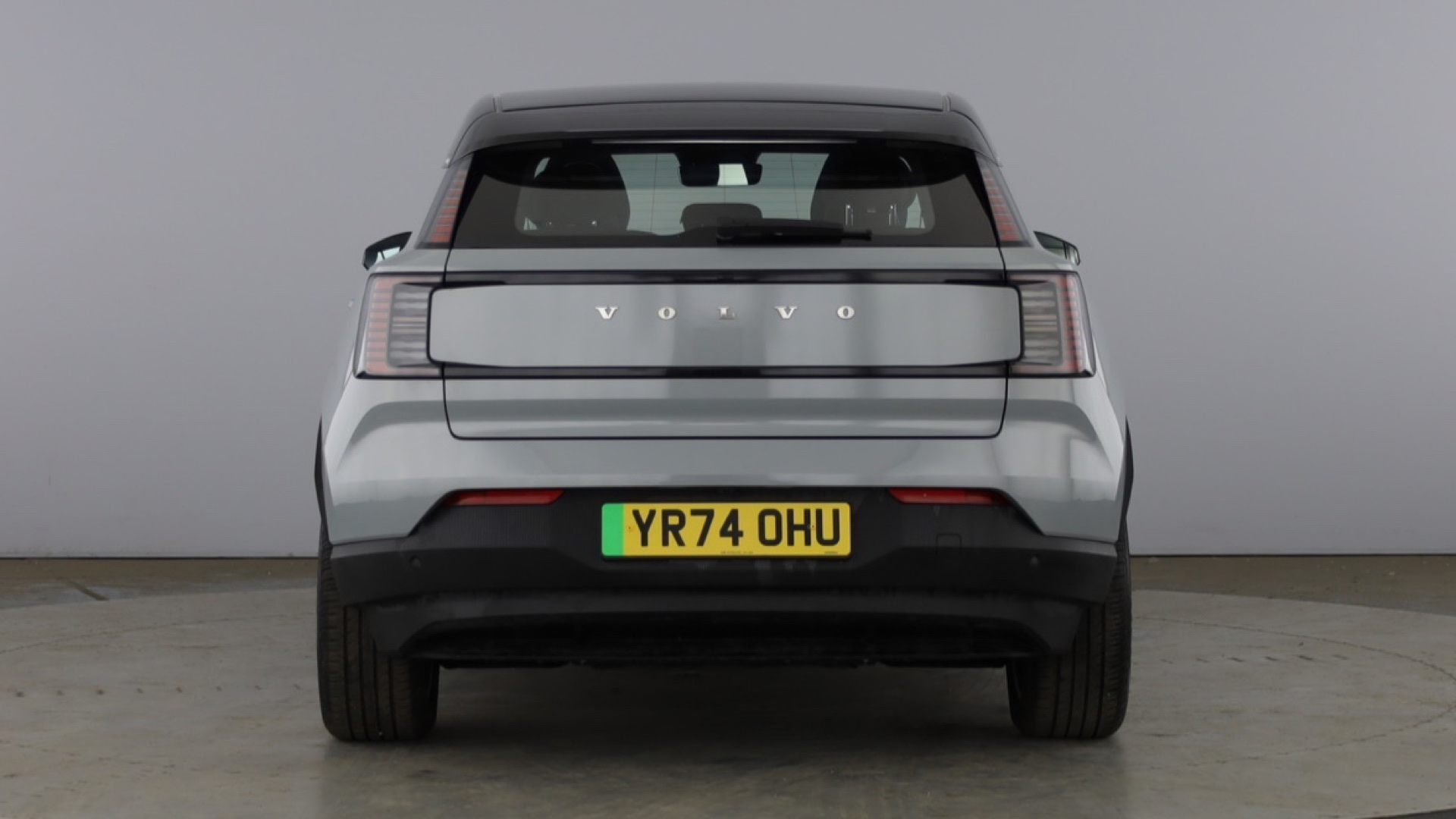 4020911 200kW Single Motor Plus 51kWh 5dr Auto