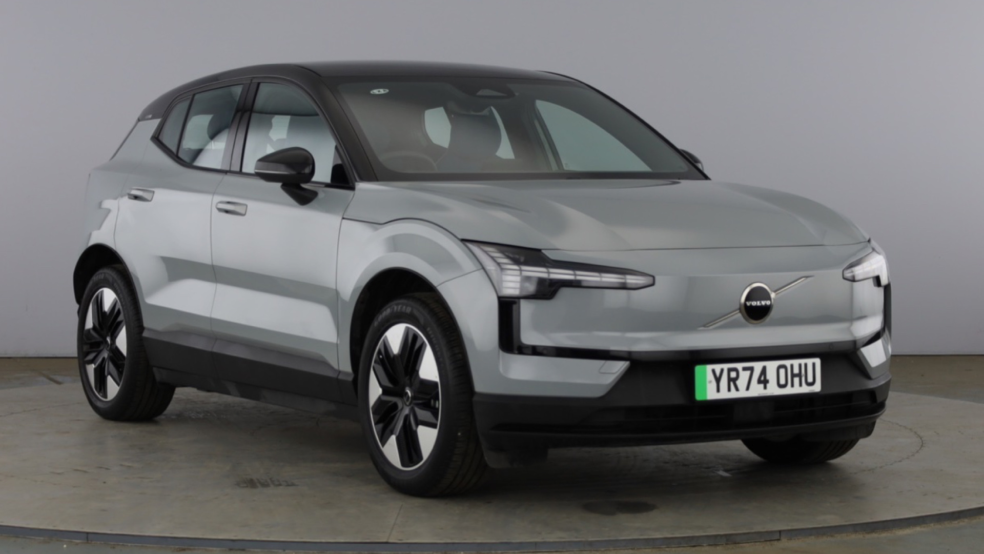 4020911 200kW Single Motor Plus 51kWh 5dr Auto