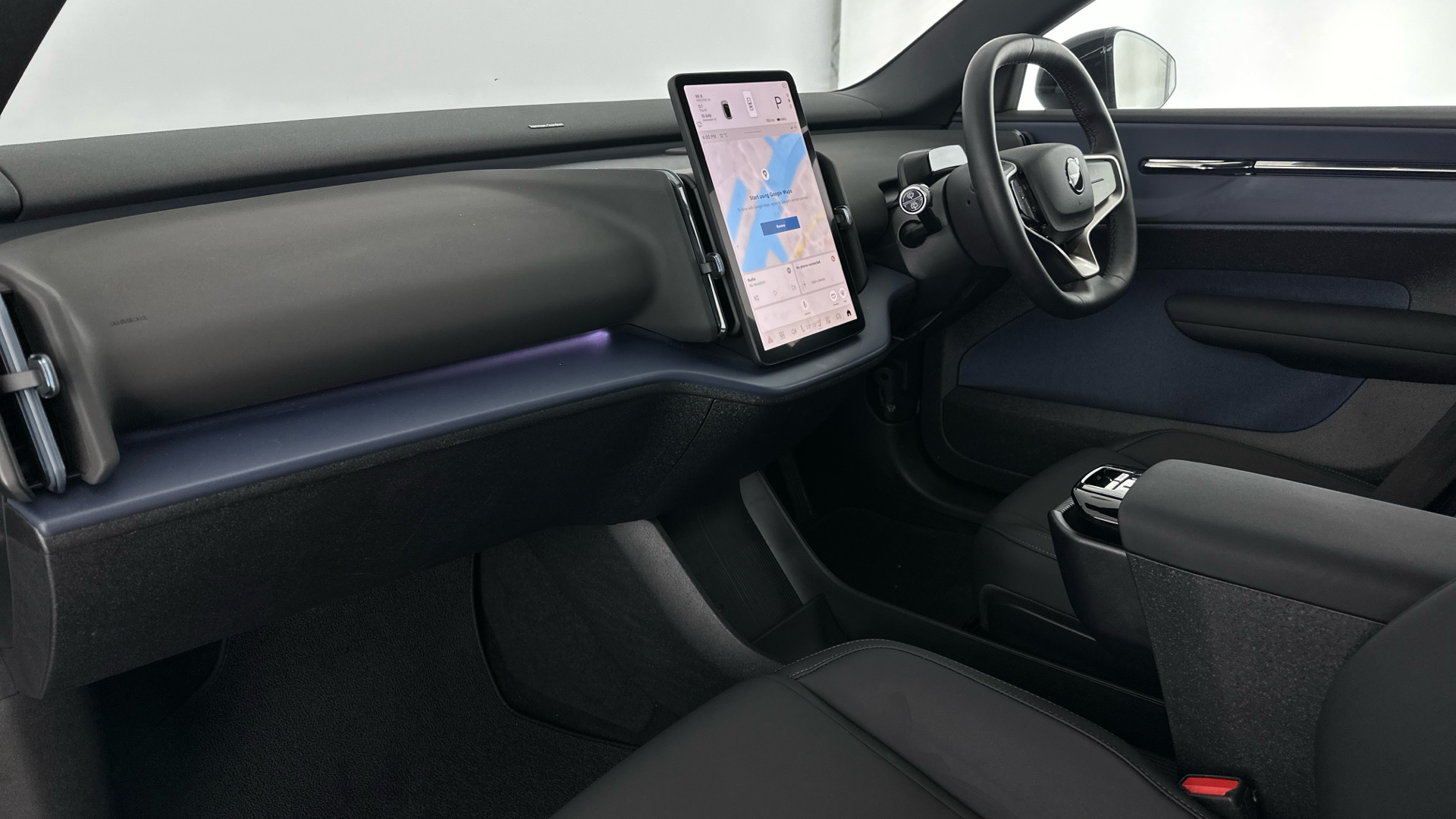 4020911 200kW Single Motor Plus 51kWh 5dr Auto