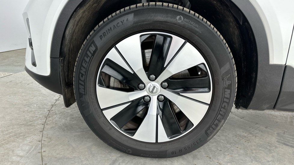 VOLVO XC40 Image 16
