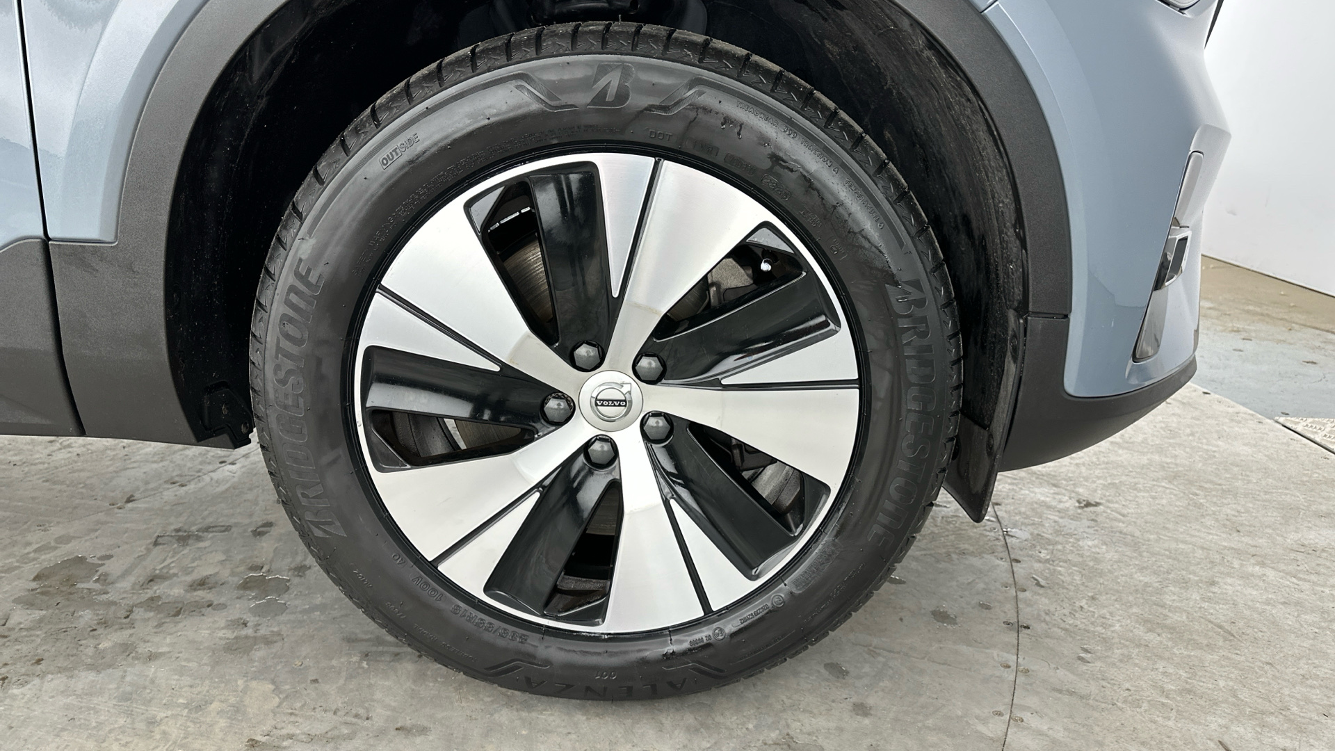 4049541 1.5 T4 Recharge PHEV Plus Dark 5dr Auto