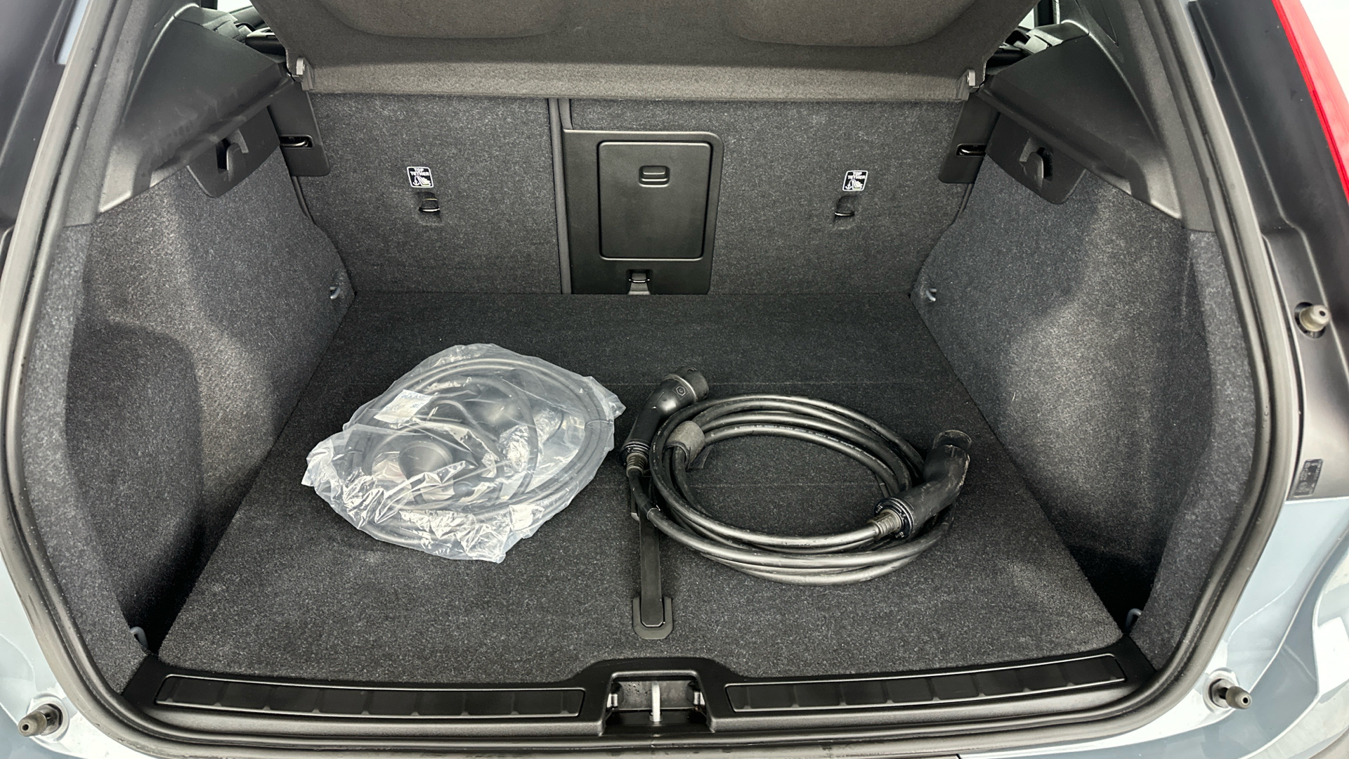 4021003 300kW Recharge Twin Plus 78kWh 5dr AWD Auto