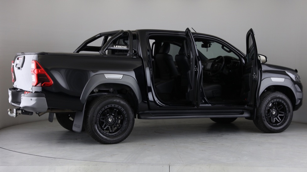 Used 2022 Toyota Hilux 2.8 Gd6 Rb Legend 4x4 for Sale Hey Halfway