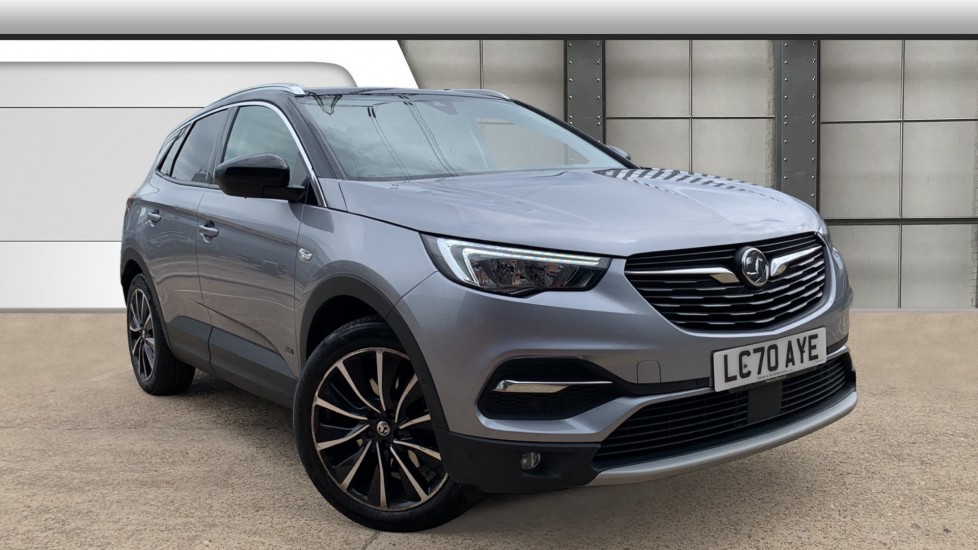 Vauxhall Wimbledon New & Used Vauxhall Dealers, MOT, Servicing & Garage Robins and Day