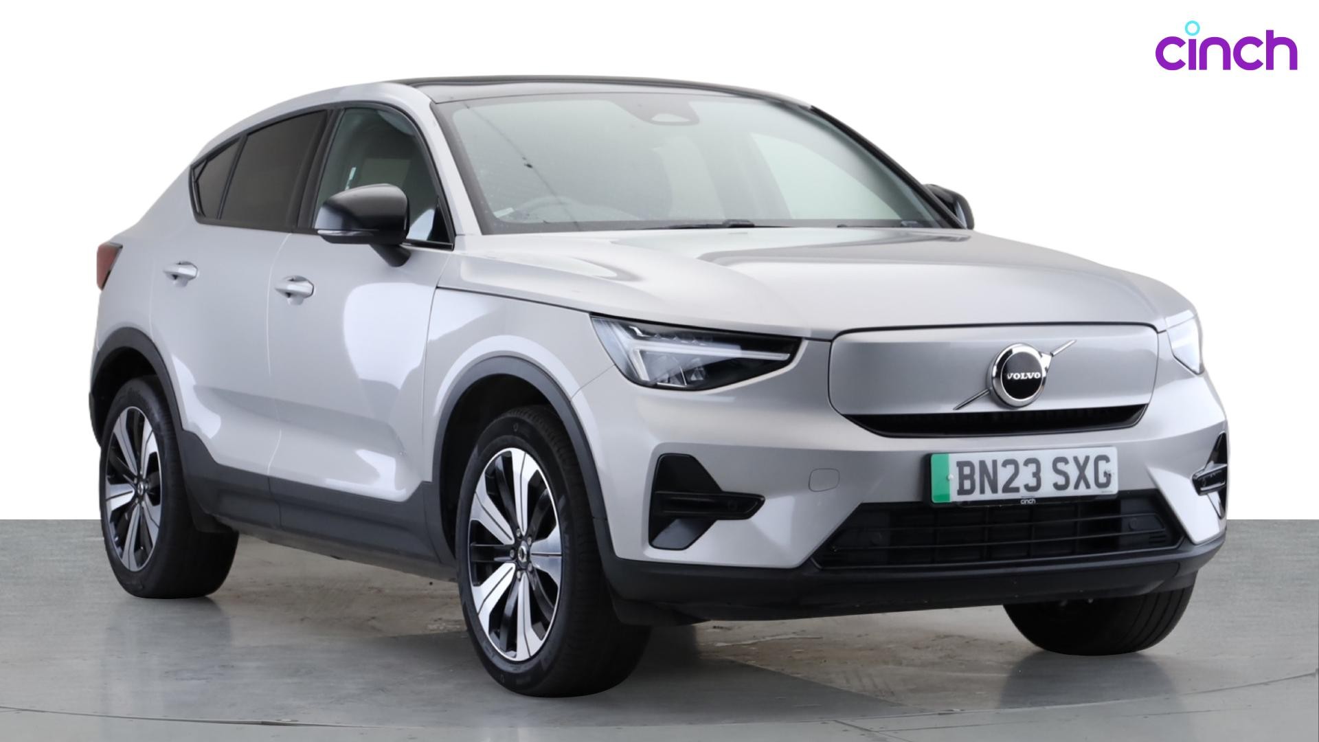 2023 VOLVO C40