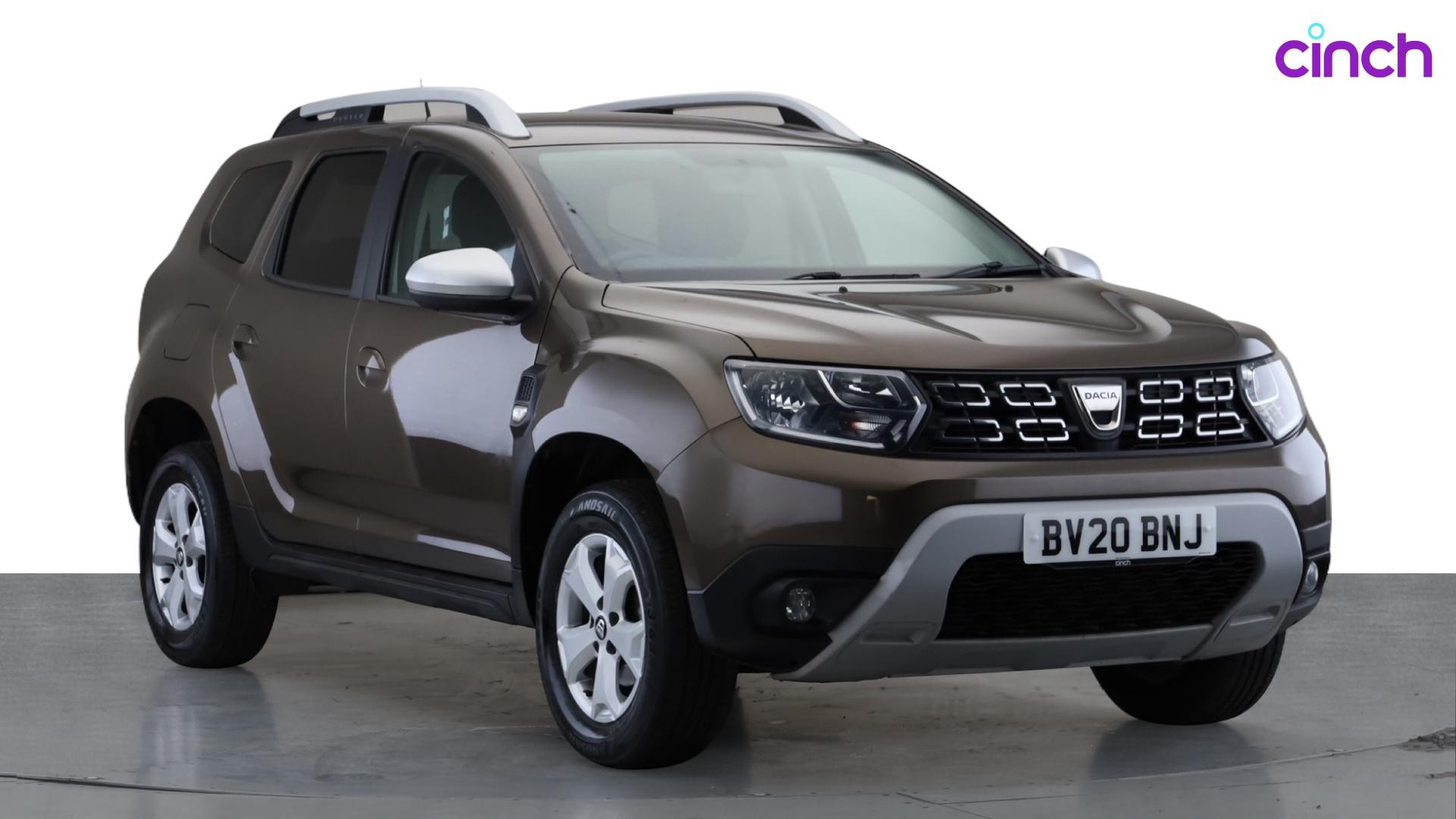 Dacia Duster listing photo