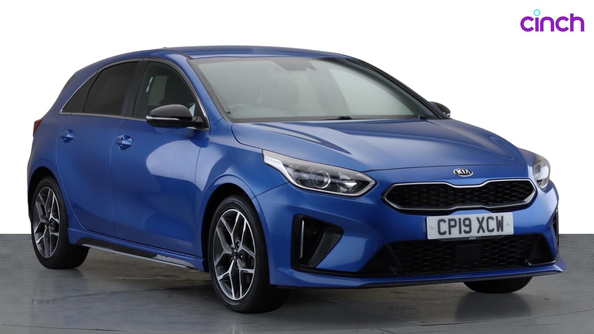 Kia Ceed listing photo