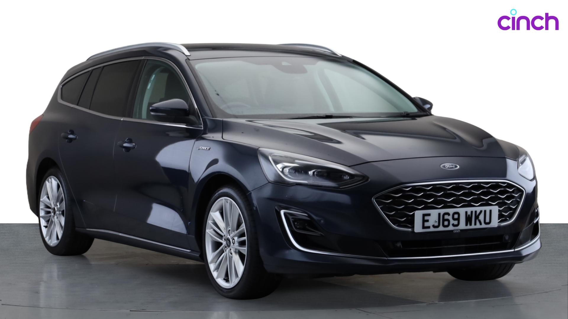 Ford Focus Vignale listing photo