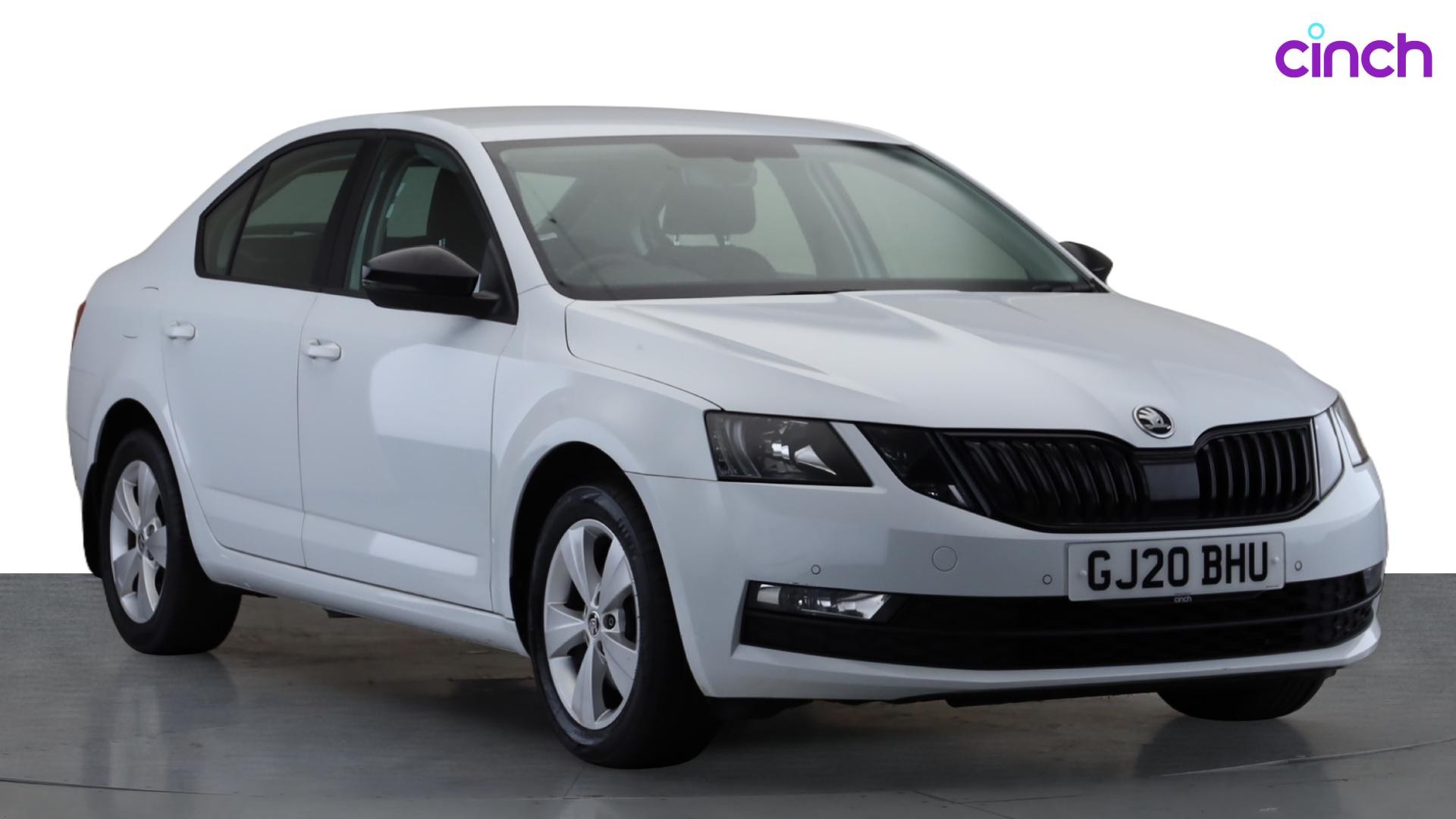 Skoda Octavia listing photo