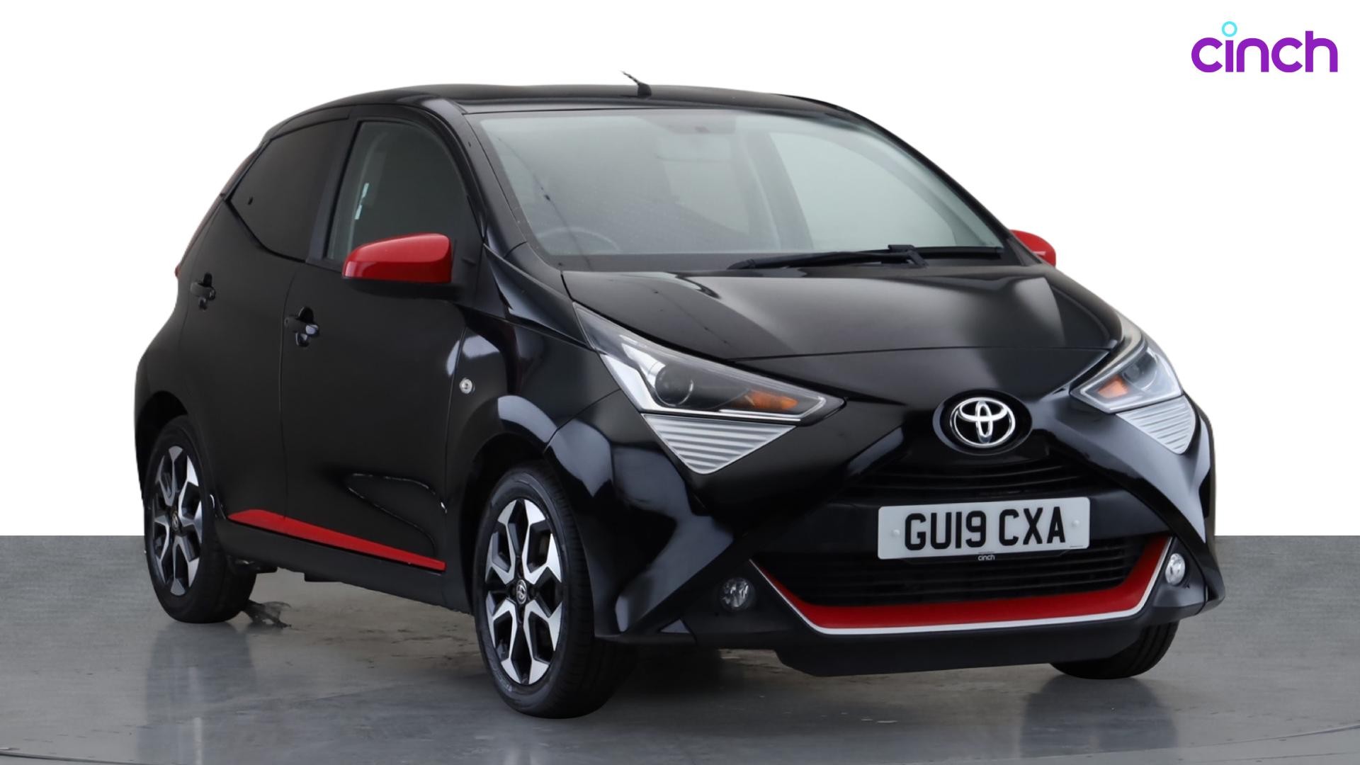 Toyota AYGO listing photo