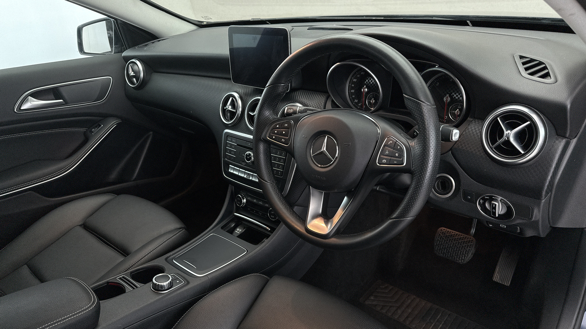 Used 2018 BLUE Mercedes-Benz A-Class A180d Sport Premium 5dr Auto 