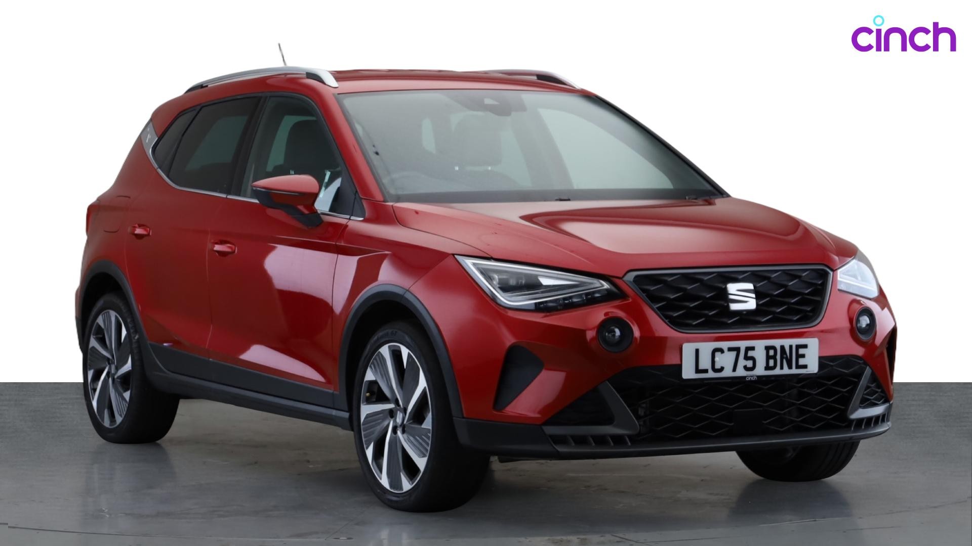 SEAT Arona listing photo