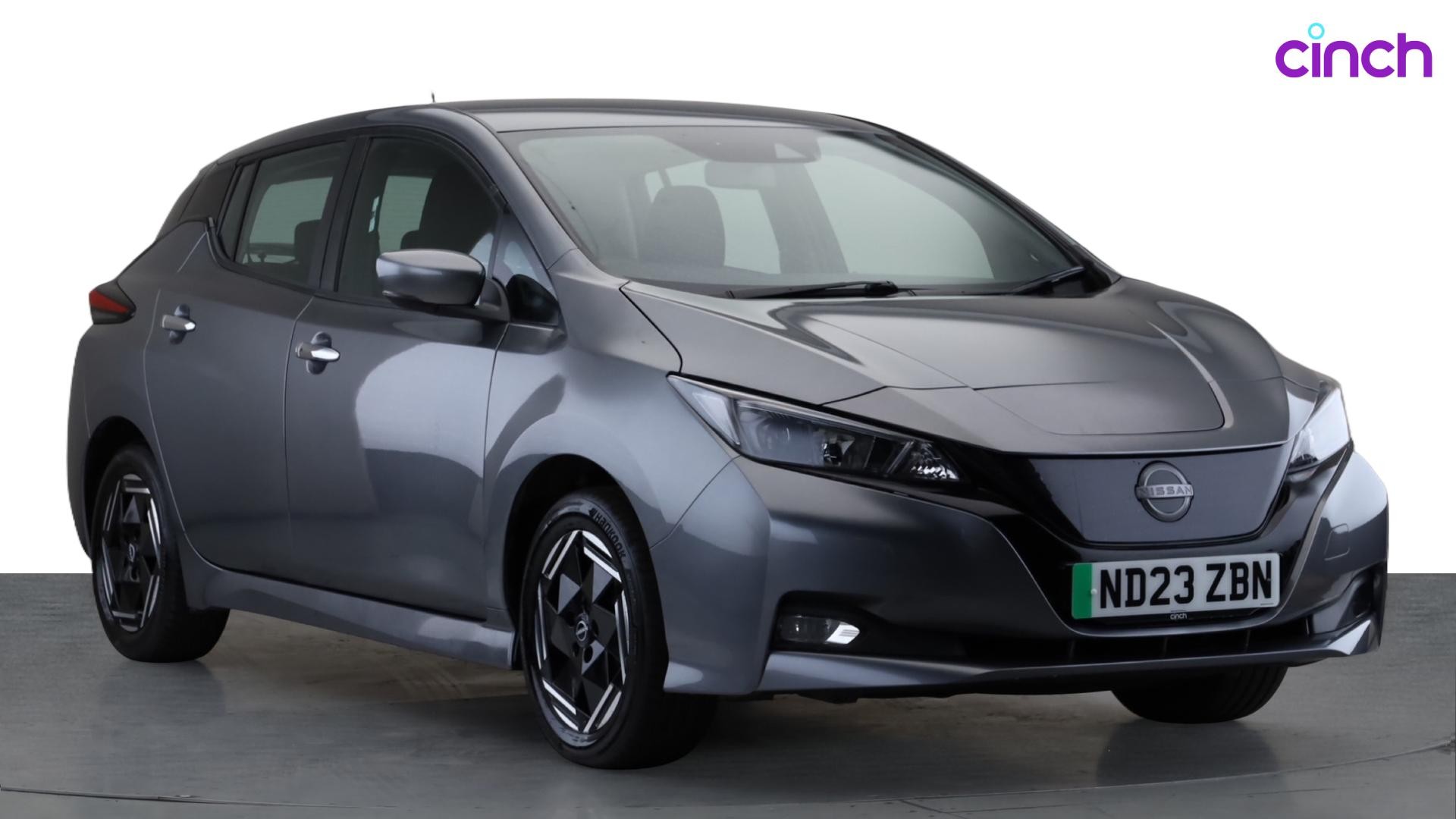 Nissan Leaf listing photo