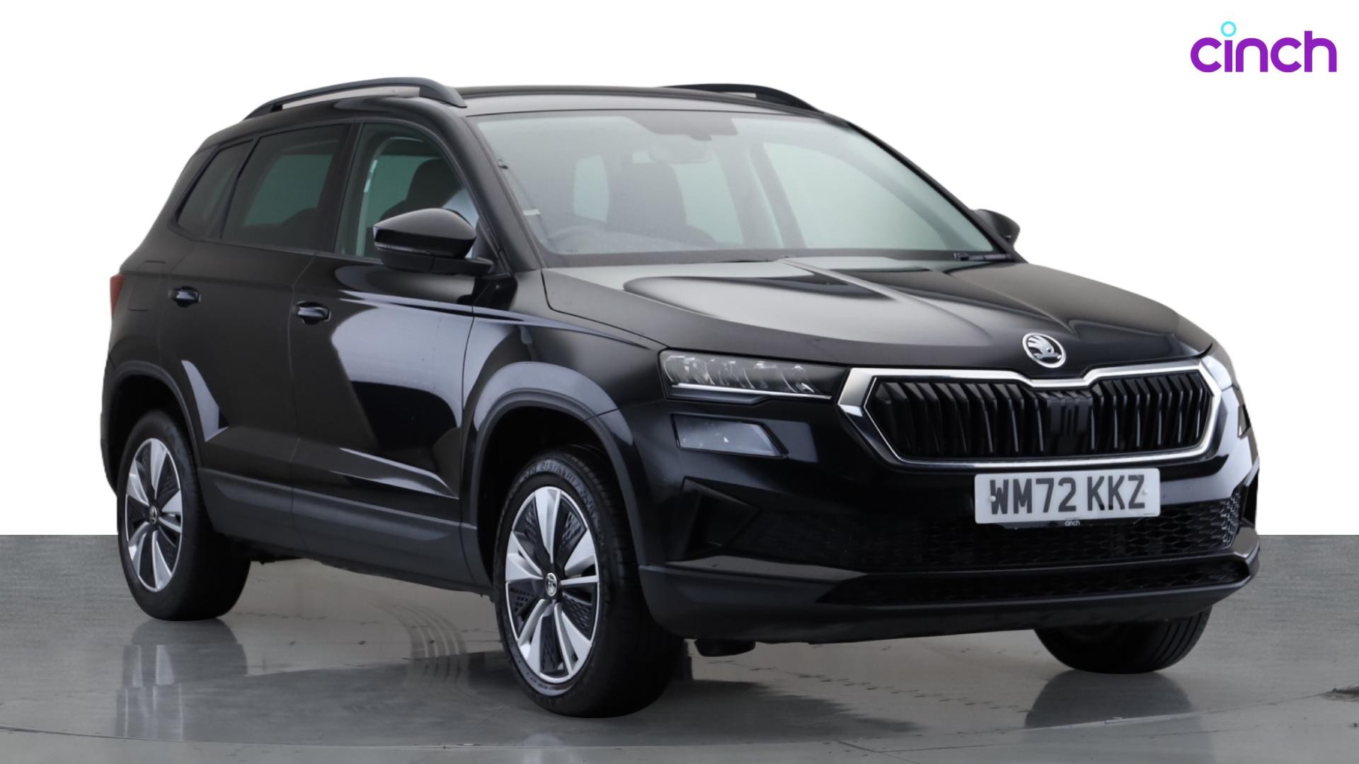 Skoda Karoq listing photo